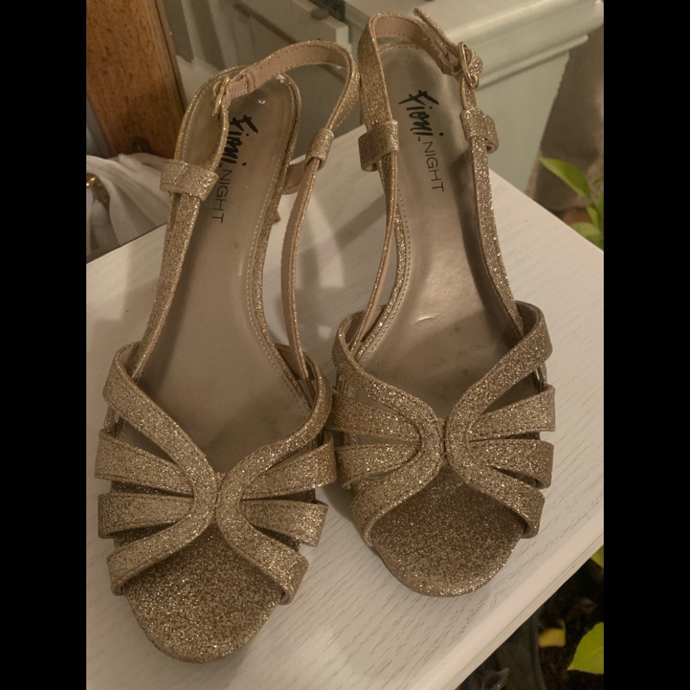 Champagne Gold Glittery open toed low heels